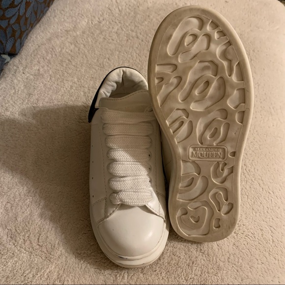 Alexander McQueen calf leather oversized running shoes - Picture 12 of 16